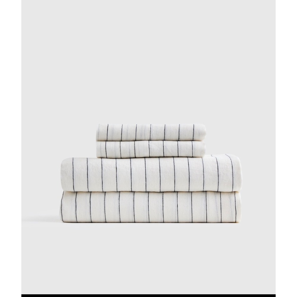 NWOT Quince European Linen Sheet Set PENCIL Stripe 4 Piece QUEEN